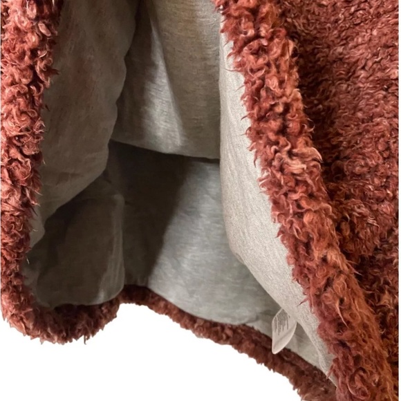 Weatherproof Vintage  Frosty Tipped Sherpa Pullover, Wine XL - Picture 8 of 10